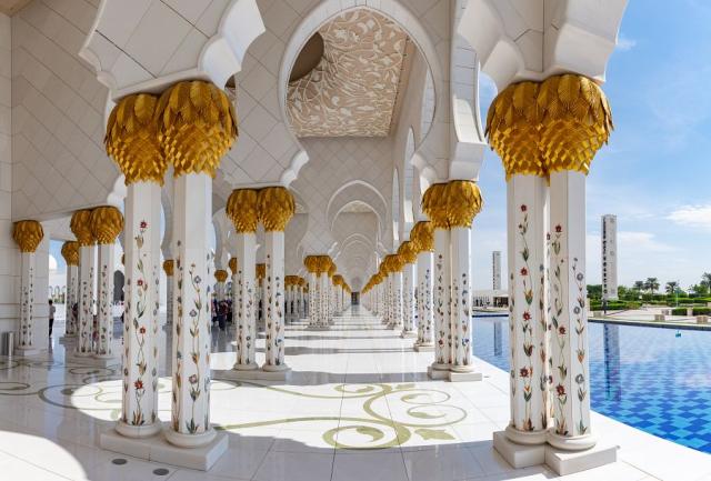 Abu Dhabi, mešita šejka Zayeda