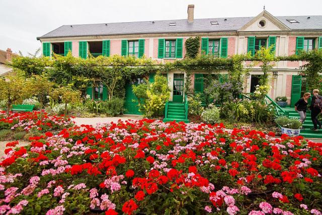 Normandie_Giverny_Monetuv_dum_2__Pavel_Spurek.jpg