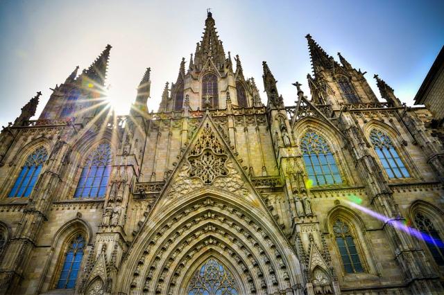 Barcelona_katedrala__Pavel_Spurek.jpg