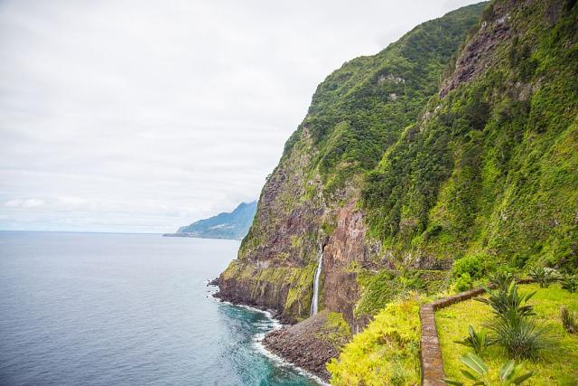 vodopad_nevestin_zavoj_madeira_spurek.jpg