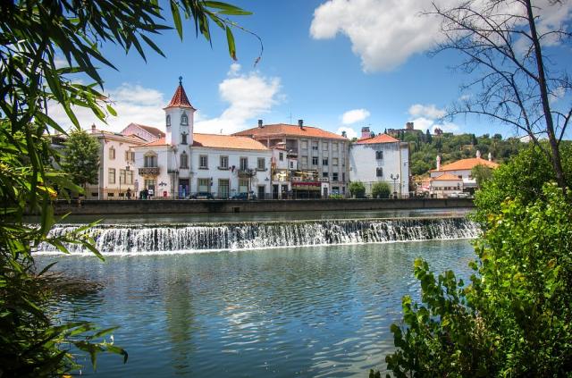 Portugalsko_Tomar_historicke_centrum.jpg