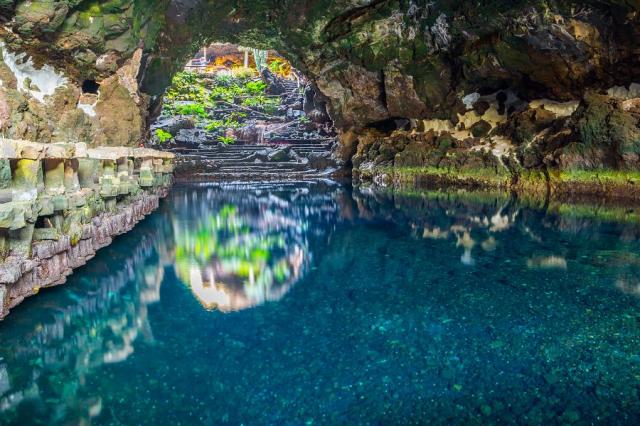 Jameos del Agua.jpg
