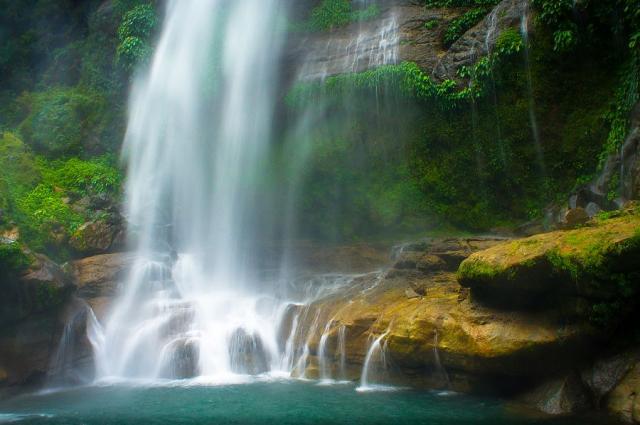 Bomod-Ok falls.jpg