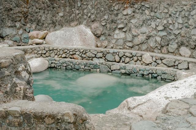 Bogyah Hot Spring.jpg