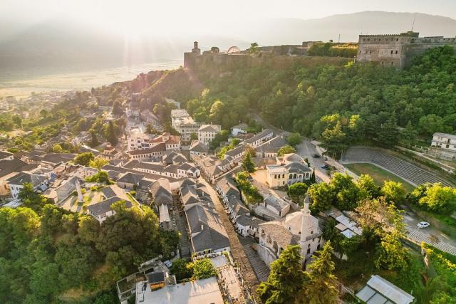 Gjirokastra_Albánie
