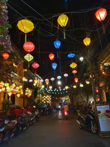 Vietnam_Hoi_An_vecer_3__foto_Pavel_Spurek.jpg