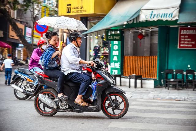Vietnam_Hanoj_ulice_16__foto_Pavel_Spurek.jpg