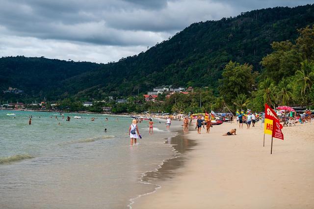 Thajsko_Phuket_Patong_Beach_2__foto_Pavel_Spurek.jpg