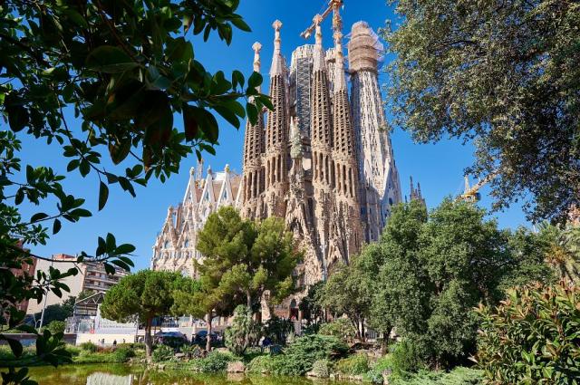 Barcelona_Sagrada_Familia__foto_Sobotkovi.jpg