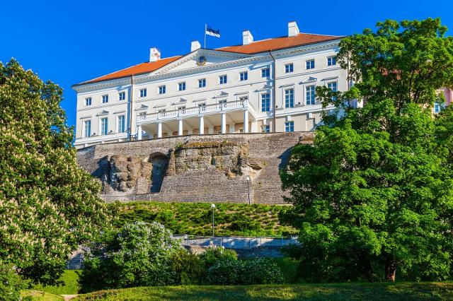 Tallin_Stebock_house_vladni_budova_na Toompea.jpg