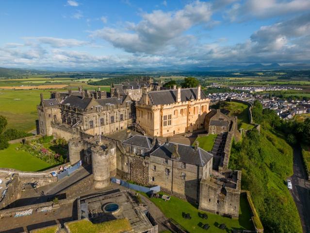 Skotsko_Stirling_hrad_letecky_phled.jpg