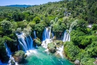 Bosna A Hercegovina + Sarajevo + Koupání U Vodopádů Kravica