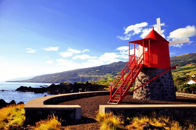 Azory - Pico