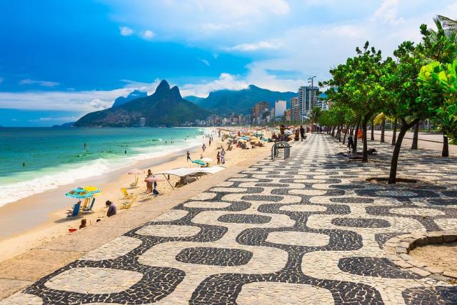 Brazilie_Rio_de_Janeiro_plaz_Ipanema.jpg