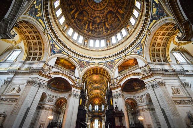 St. Pauls interior