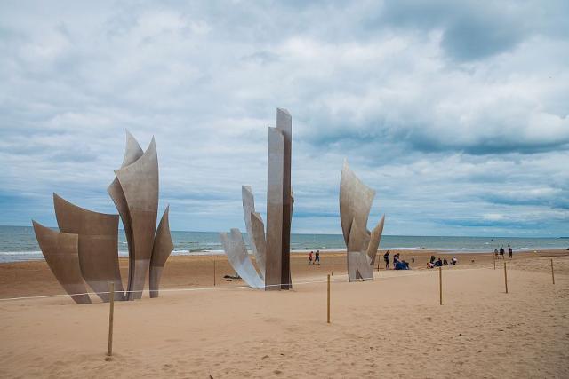 Normandie_plaz_Omaha_pamatnik__Pavel_Spurek.jpg
