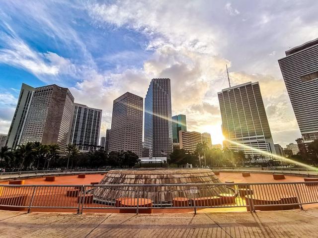 Bayside_market_Miami_Spurek.jpg