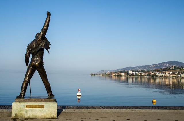 V Montreux na vás čeká Freddie Mercury