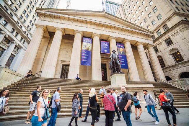 Federal Hall se sochou George Washingtona