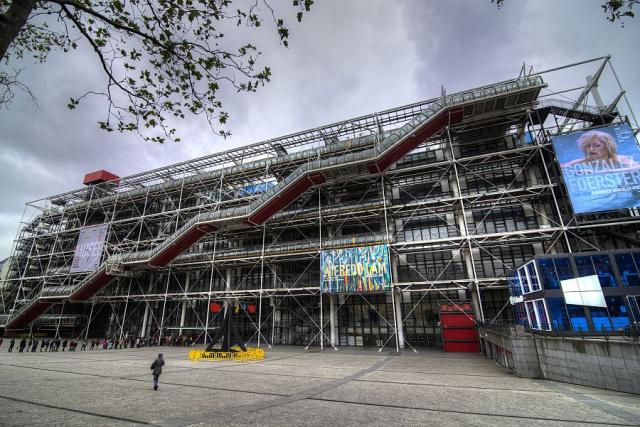 Pariz_centrum_George_Pompidou__Pavel_Spurek.jpg