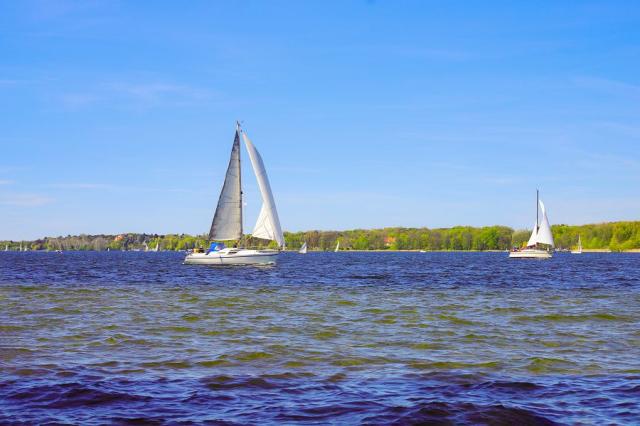 Berlin_jezera_Wannsee.jpg