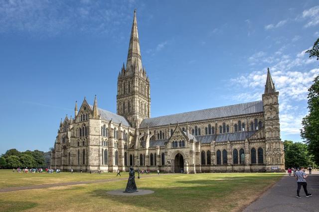 Anglie_Salisbury_katedrala.jpg