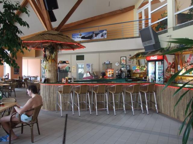 TKBe_aqua bar_2