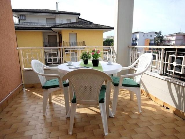 504 gardenia int 212