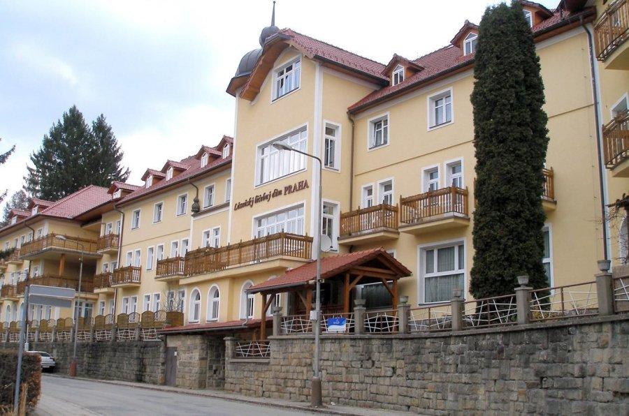 Luhačovice, Praha - Pobyt pro seniory 55
