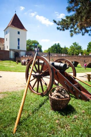 151 ParkInn Sarvar 743