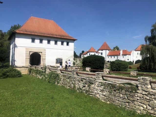 Varaždin 522 041