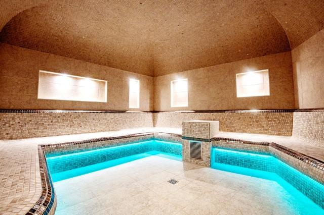 156 Park Inn  Zalakaros 25 6593 001