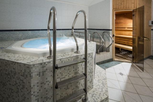 LL FR SAUNA 617693ec8625b