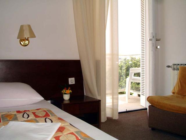 Omišalj room l