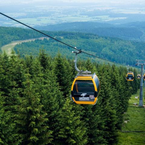 widok na kolej gondolowa 032