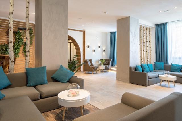 Rumunsko-poznavaci-zajezd-hotel Rozmarín-lobby