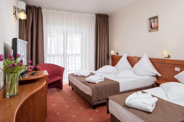 Rumunsko-poznavaci-zajezd-hotel Rozmarín-pokoj