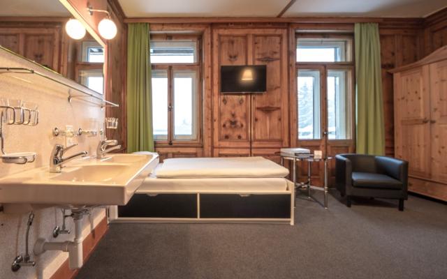 Švýcarsko-Davos-Hotel Montana-pokoj