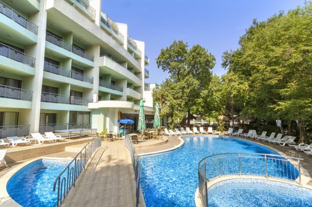 Bulharsko-Zlaté-písky-Hotel-Perunika-hlavní-foto