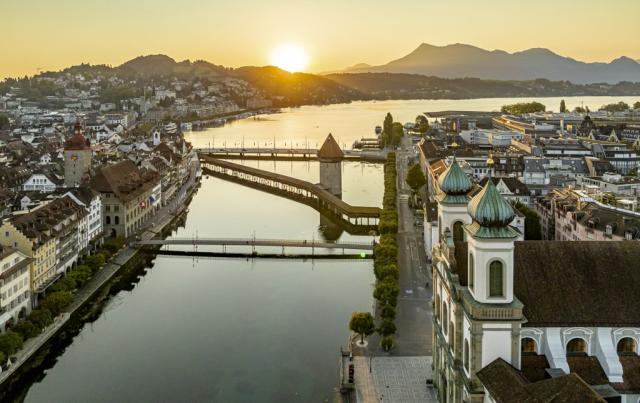 Poznávací zájezd-Švýcarsko-autobusem-město Lucern