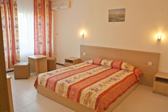 Bulharsko-Zlaté Písky-hotel Bellevue Park-dvoulůžkový pokoj