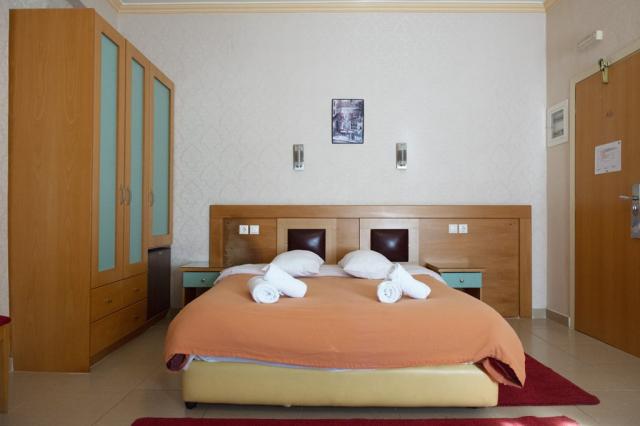 Řecko-letovisko Loutraki-Hotel Mantas Sea Side
