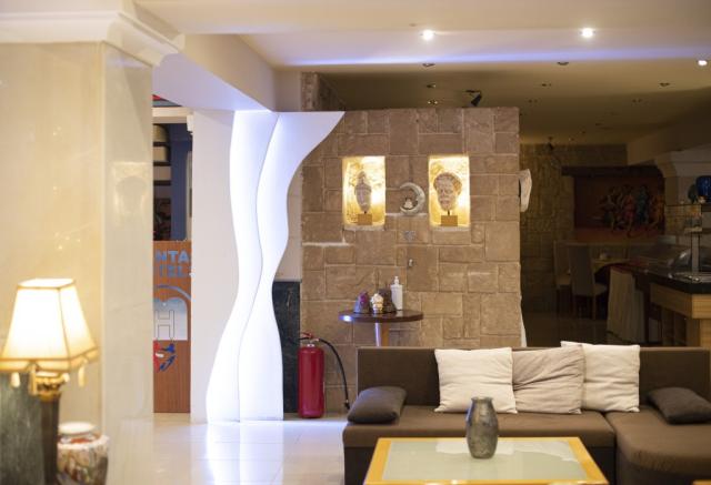 Řecko-letovisko Loutraki-Hotel Mantas