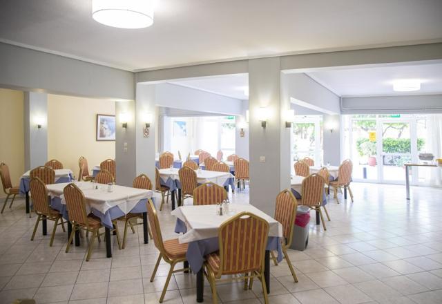 Řecko-letovisko Loutraki-Hotel Bakos