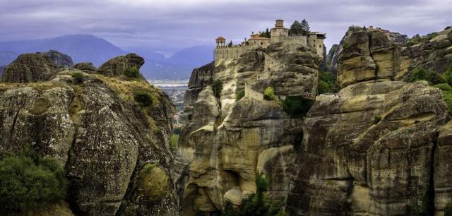 Řecko-poznávací zájezd-Meteora-fotka od Antonio Doumas z Pixaba