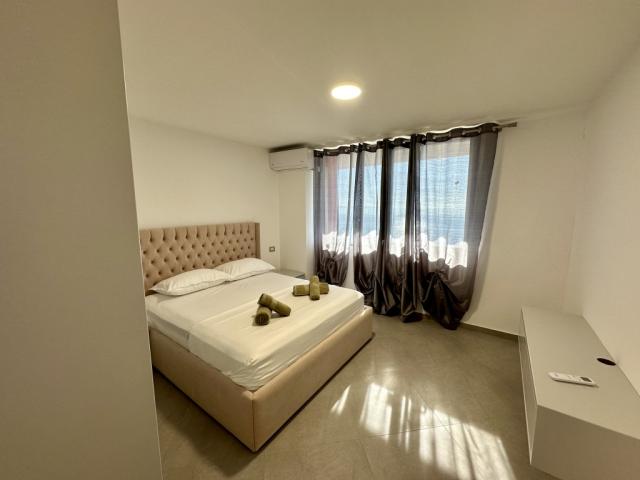 Albánie-Dráčská riviéra-dům Blue Duplex