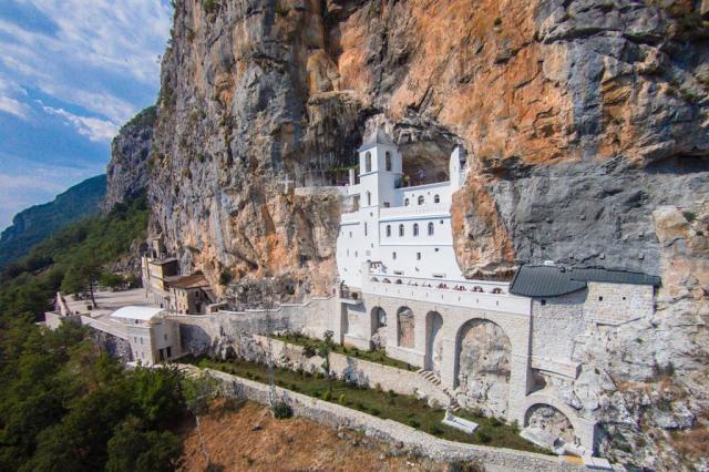 Poznavaci zajezd Cerna Hora-Ostrog