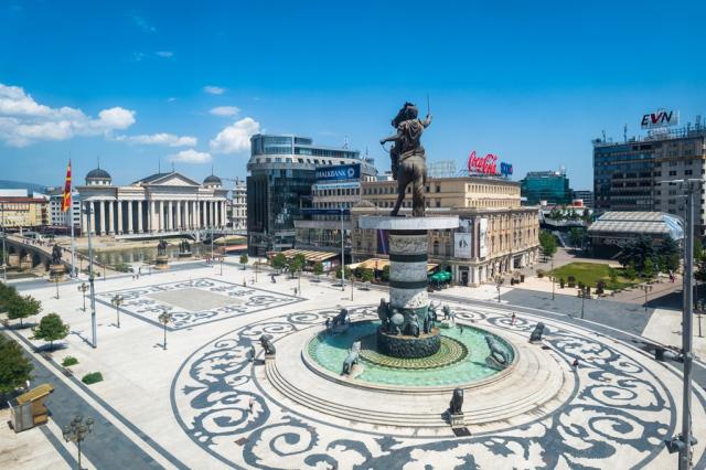 Poznávací zájezd-Severní Makedonie-Skopje-Památník Alexandra Ve