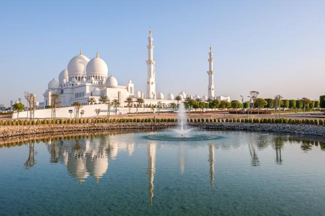 oznávací zájezd-Dubaj a Abú Dhabí-mešita Sheikh Zayed Grand Mos