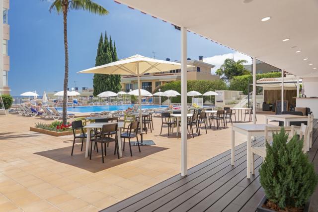Madeira-pobyt u moře-hotel Dorisol hotels-venkovní bazén